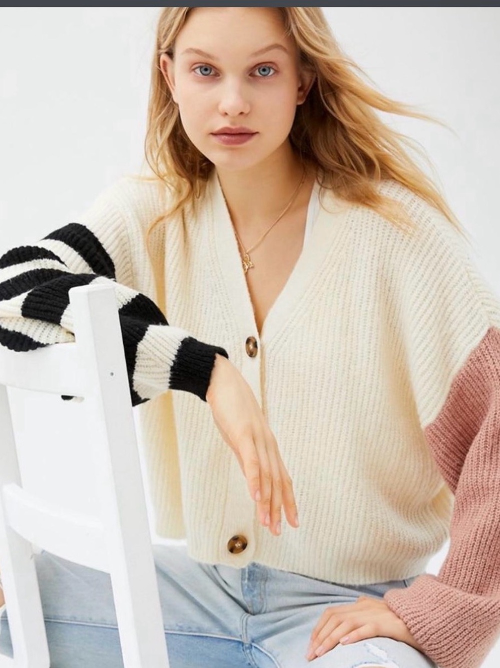 Cream Colorblock V-Neck Button Cardigan Sweater